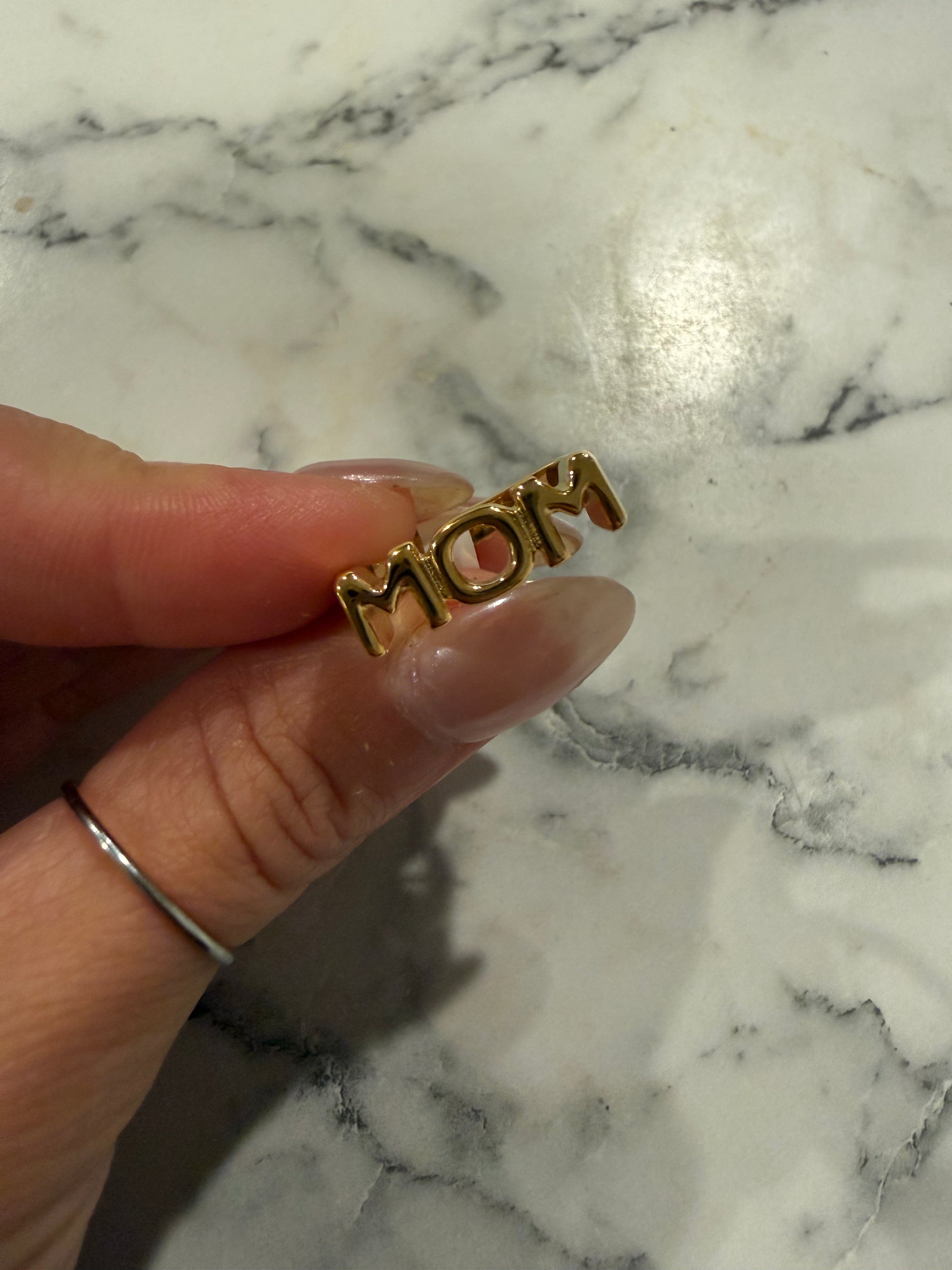 MOM RING